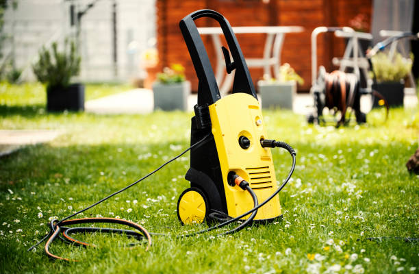 Best Soft Washing for Delicate Surfaces in Seymour, WI